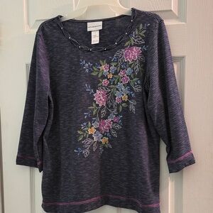 NWOT Alfred Dunner Embroidered Floral Navy Top